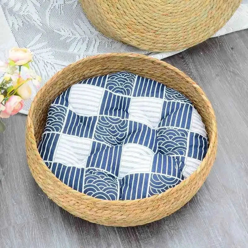 Scratch-resistant weaving with minimal shedding