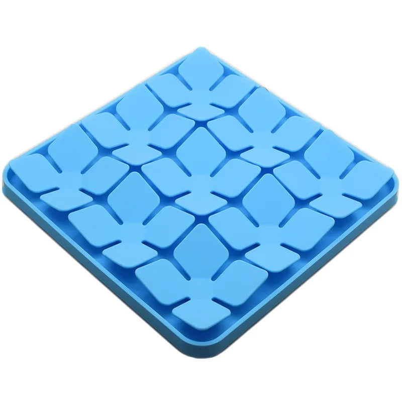 Square Flower Design Silicone Slow Feeder Pet Lick Mat Pet Bowls & Feeders for Dog Sniffing & Snuffle Mat