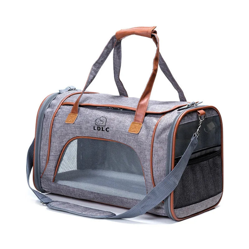 Portable, foldable, breathable Oxford fabric zippered pet carrier, designed specifically for car and air travel, suitable for cats and dogs, solid color